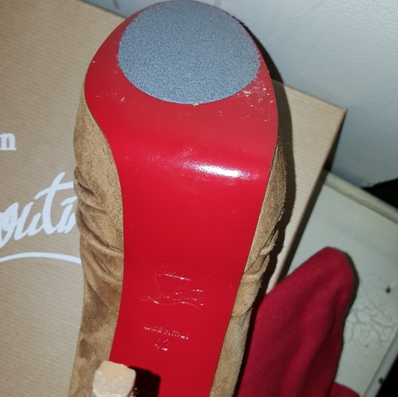 Authentic louboutin - Picture 2 of 3